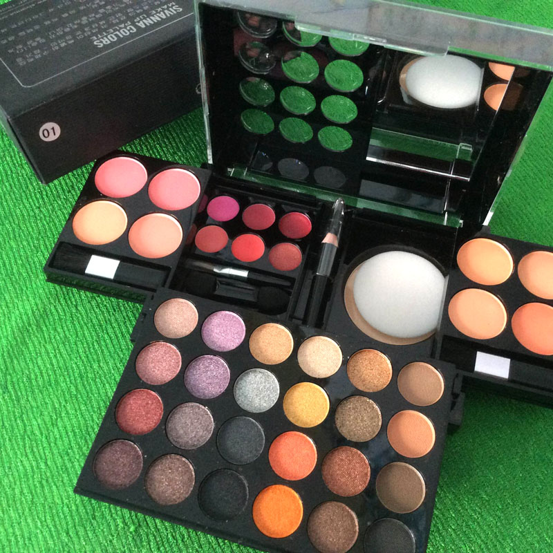 Bộ phấn  Sivanna Colors Pro Make Up Palette